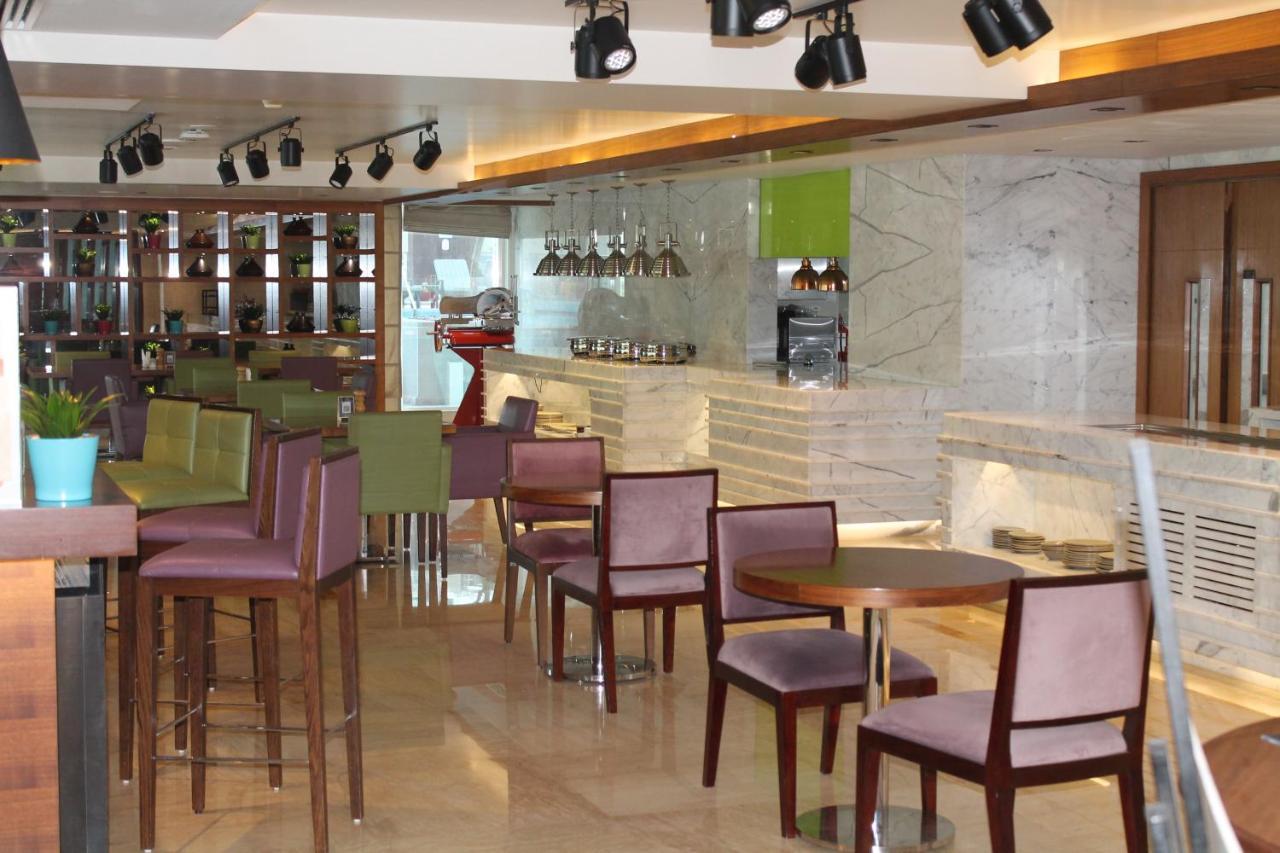Spacious One Bedroom Close To Burj Khalifa, Mall In Business Bay شقة دبي